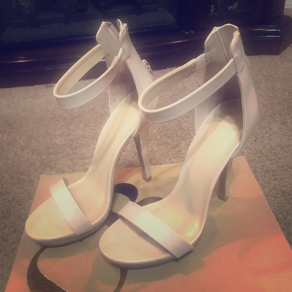 Nude heels